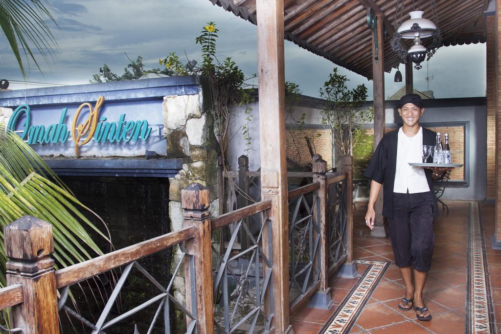 Omah Sinten Heritage Hotel & Resto Solo Kültér fotó